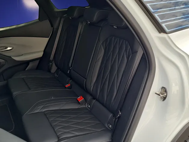 FORD Explorer Extended Range (79 kWh) Premium 4x4 AUTOMAT
