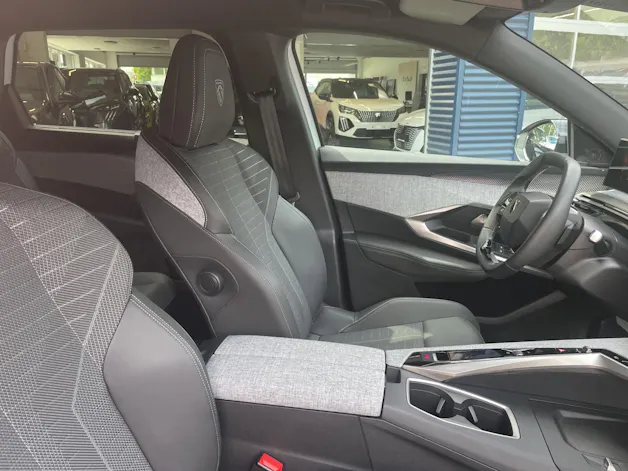 Peugeot 5008 1.2 Hybrid 145 GT