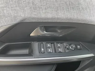 Peugeot 5008 1.2 Hybrid 145 GT
