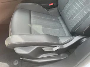 Peugeot 5008 1.2 Hybrid 145 GT