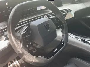 Peugeot 5008 1.2 Hybrid 145 GT