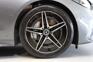 Mercedes-Benz C 220 d T 4M Swiss Star