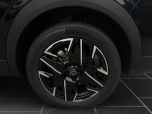 Peugeot 5008 1.2 Hybrid 145 GT