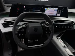 Peugeot 5008 1.2 Hybrid 145 GT
