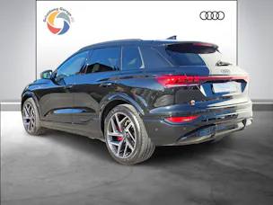 Audi Q6 e-tron quattro