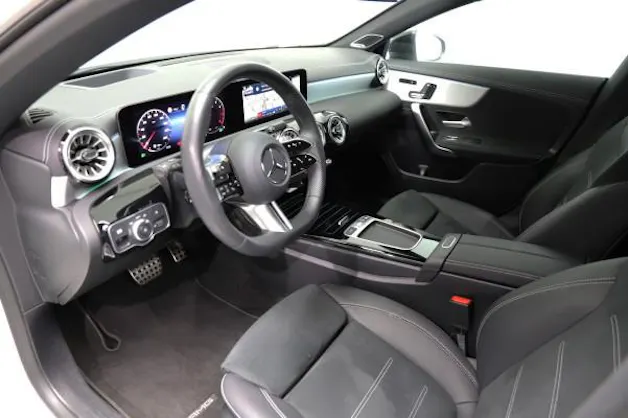 MERCEDES-BENZ CLA SB 250 8G-DCT 4M
