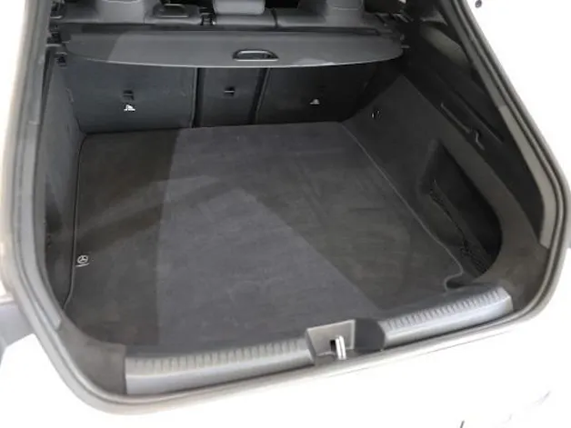 MERCEDES-BENZ CLA SB 250 8G-DCT 4M