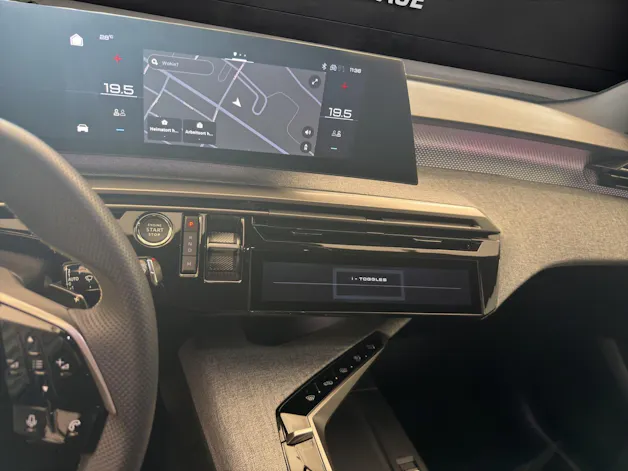 Peugeot 5008 1.2 Hybrid 145 GT