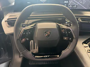 Peugeot 5008 1.2 Hybrid 145 GT