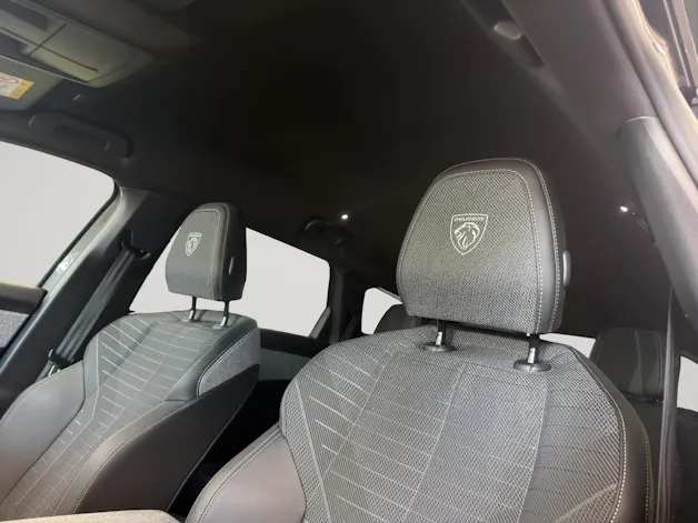 Peugeot 5008 1.2 Hybrid 145 GT