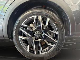 Peugeot 5008 1.2 Hybrid 145 GT