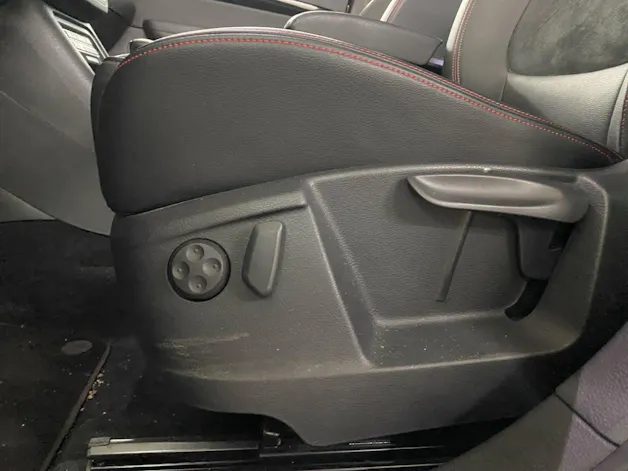 SEAT Alhambra 1.4 TSI DSG Hola FR