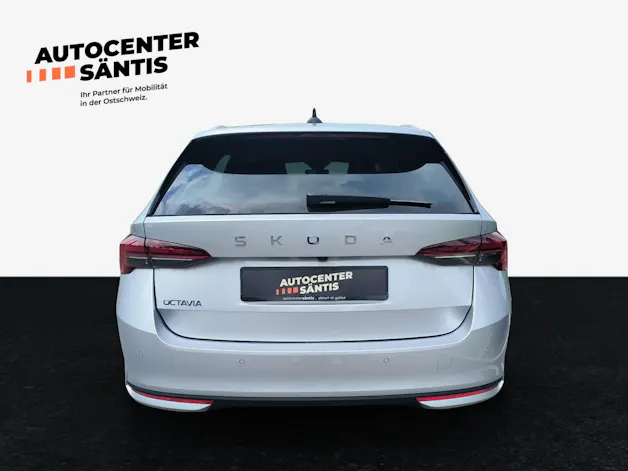 Škoda Octavia Combi 1.5 TSI mHEV DSG Selection