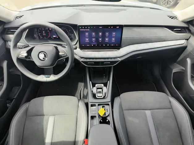 Škoda Octavia Combi 1.5 TSI mHEV DSG Selection