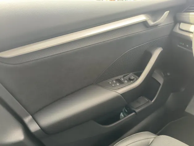 Škoda Octavia Combi 1.5 TSI mHEV DSG Selection