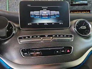 Mercedes-Benz V 300 d lang Avantgarde 4Matic 9G-Tronic