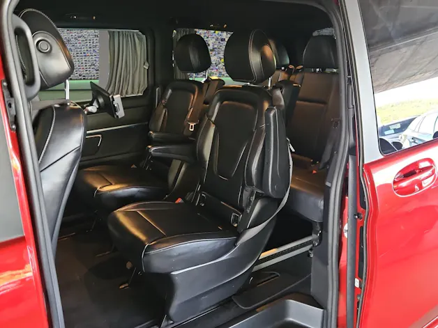 Mercedes-Benz V 300 d lang Avantgarde 4Matic 9G-Tronic