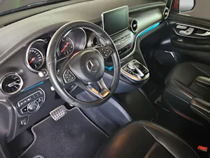 Mercedes-Benz V 300 d lang Avantgarde 4Matic 9G-Tronic