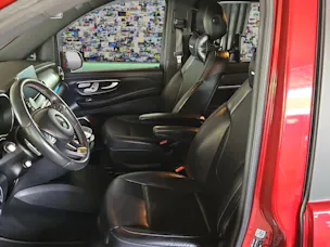 Mercedes-Benz V 300 d lang Avantgarde 4Matic 9G-Tronic