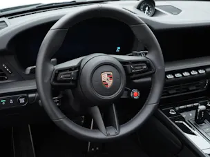 Porsche 911 Carrera GTS