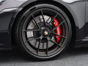Porsche 911 Carrera GTS
