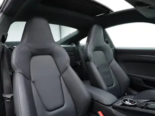 Porsche 911 Carrera GTS