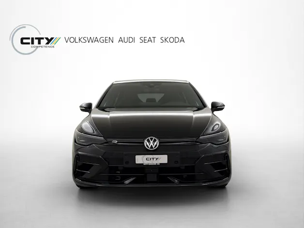 VW Golf 8 2.0 TSI R DSG 4motion 333PS