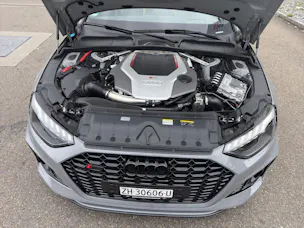 Audi RS4 Avant 2.9 V6 TFSI quattro T-Tronic