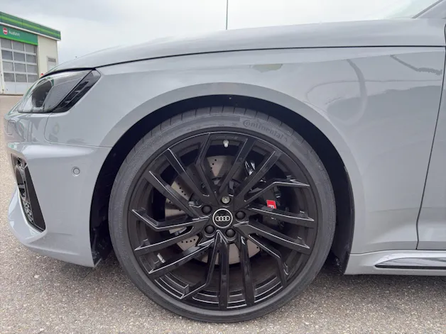 Audi RS4 Avant 2.9 V6 TFSI quattro T-Tronic