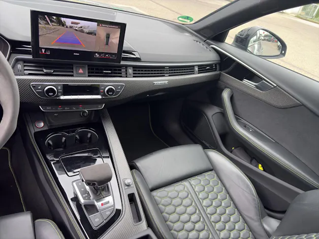 Audi RS4 Avant 2.9 V6 TFSI quattro T-Tronic
