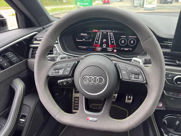 Audi RS4 Avant 2.9 V6 TFSI quattro T-Tronic