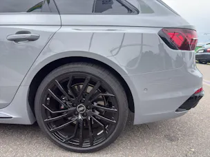 Audi RS4 Avant 2.9 V6 TFSI quattro T-Tronic