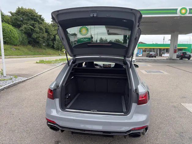 Audi RS4 Avant 2.9 V6 TFSI quattro T-Tronic