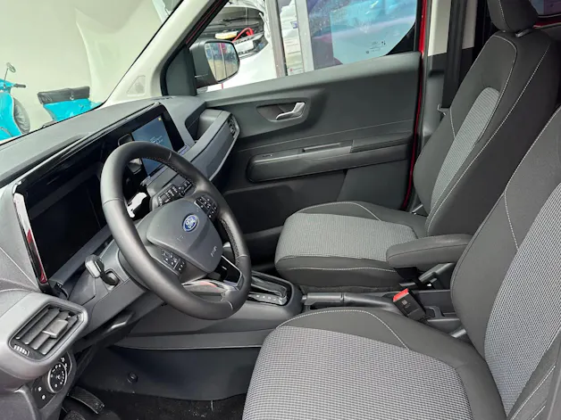 Ford Transit Courier dcab. van 1.0 Trend/125CV/Aut.
