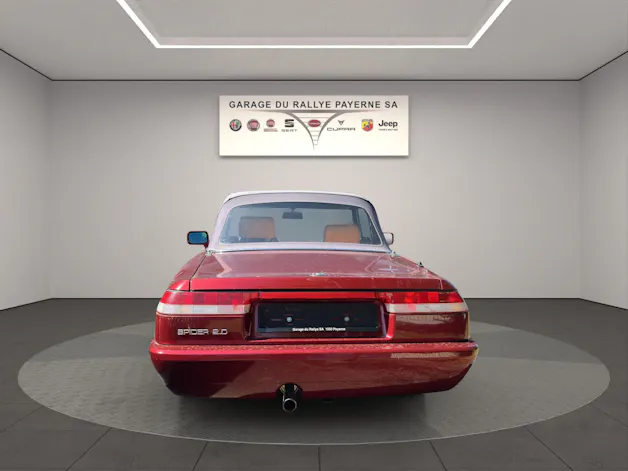 Alfa Romeo Spider 2.0