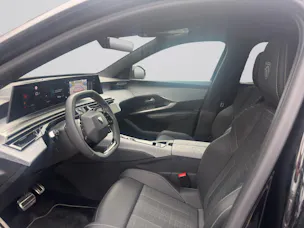 Peugeot 5008 1.2 Hybrid 145 GT