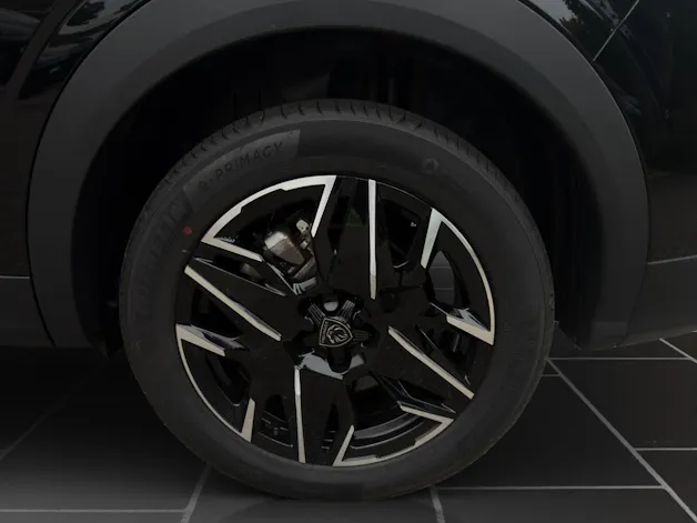 Peugeot 5008 1.2 Hybrid 145 GT