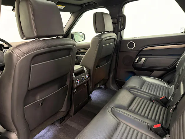 Land Rover Discovery 3.0 Si6 HSE Luxury