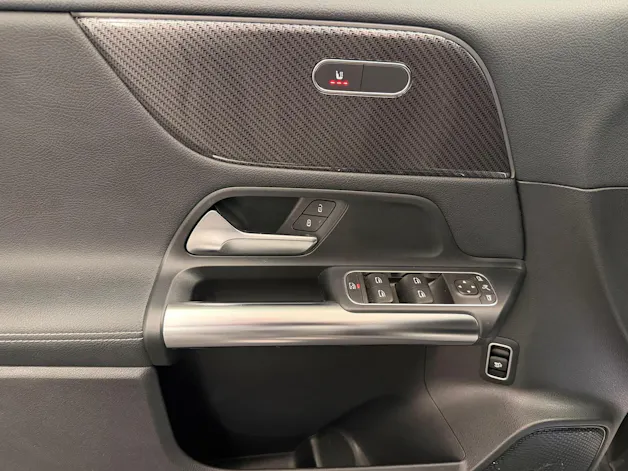 Mercedes-Benz B 200 AMG Line