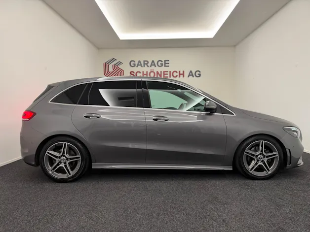 Mercedes-Benz B 200 AMG Line