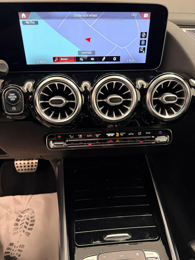 Mercedes-Benz B 200 AMG Line