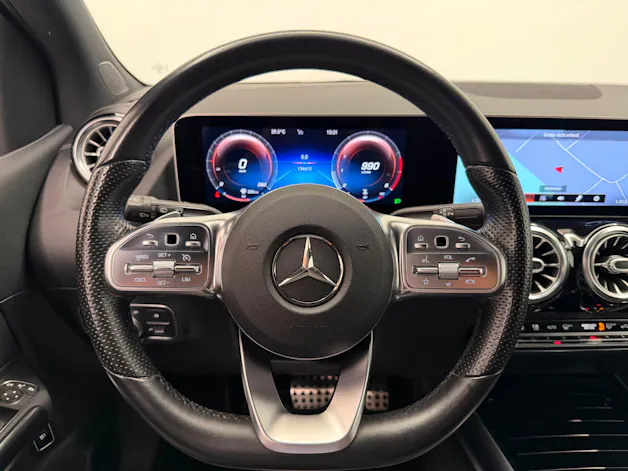 Mercedes-Benz B 200 AMG Line