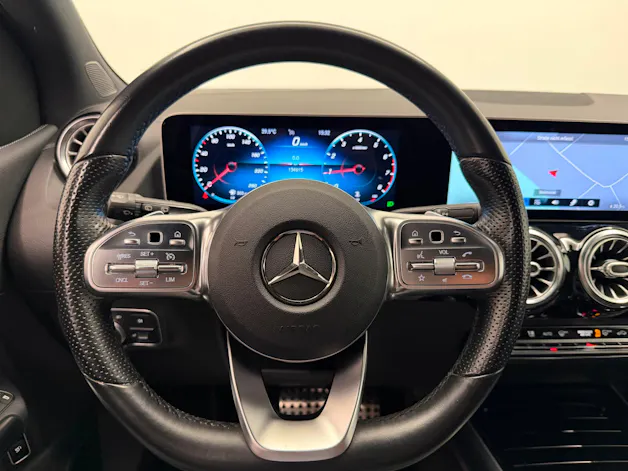 Mercedes-Benz B 200 AMG Line