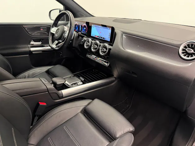 Mercedes-Benz B 200 AMG Line