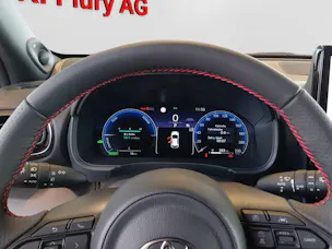 Toyota Yaris 1.5 VVT-i HSD GR Sport