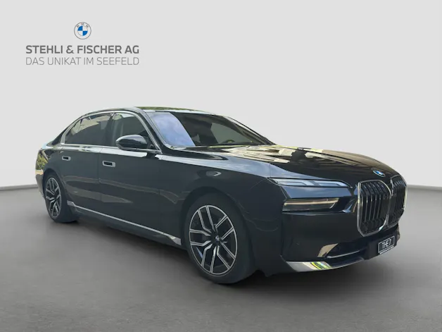 BMW 750e xDrive Steptronic