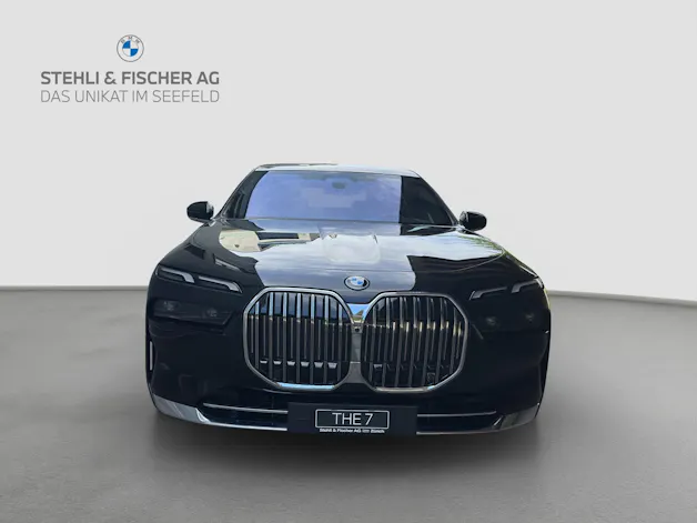 BMW 750e xDrive Steptronic