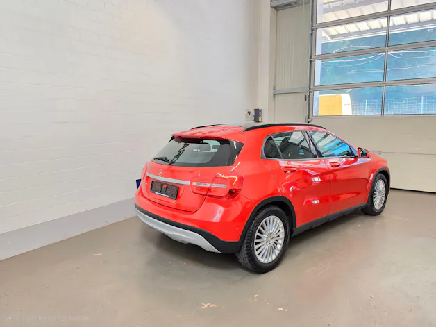 Mercedes-Benz GLA 200 CDI Swiss Star Edition 4Matic 7G-DCT