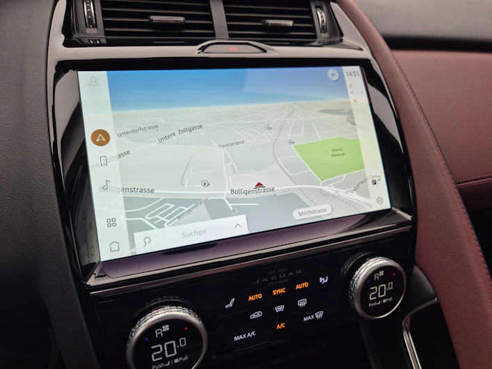 Fahrzeugbild JAGUAR E-PACE