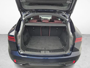 https://vehicle.imgix.net/4353126/5cc0e3cb-7df5-410f-a204-85af25e63888.jpg